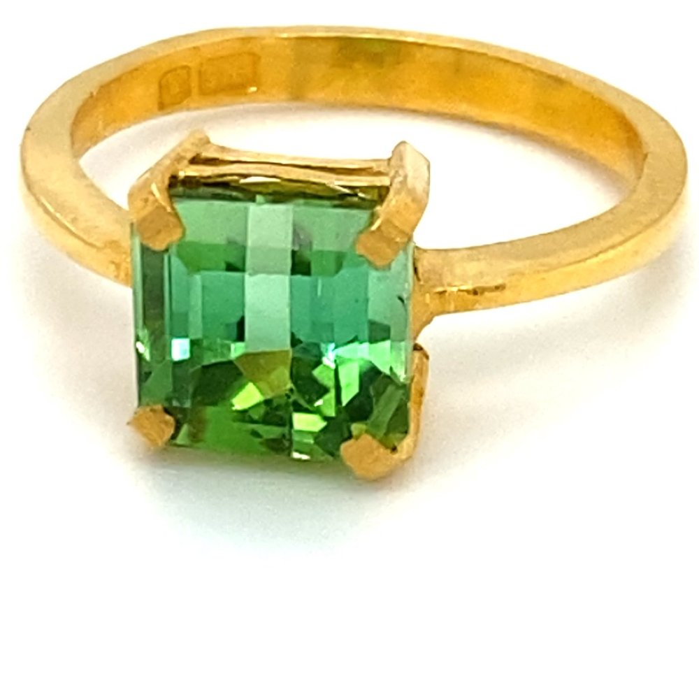 Green Tourmaline 3.29ct Solid 22K Yellow Gold Ring